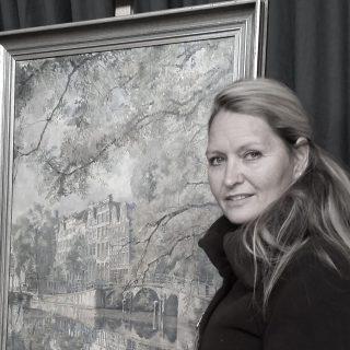 Seline Hofker met schilderij, Hofker, Hofker Archief, Willem Gerard Hofker, Amsterdam, Maria Hofker-Rueter